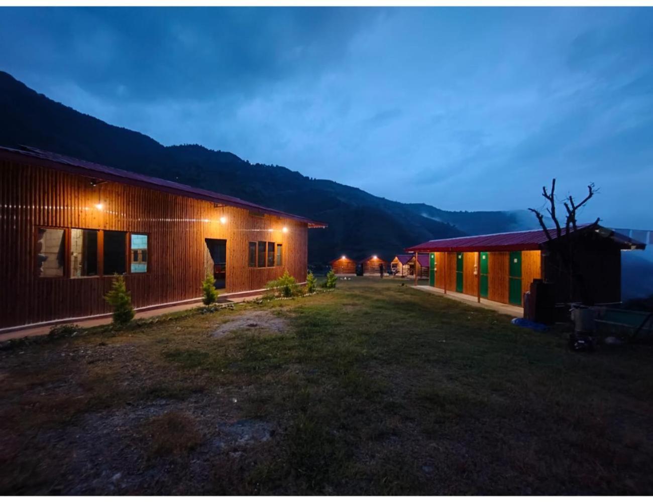 Hotel Oak Camp Valley, Chakrata Exterior photo